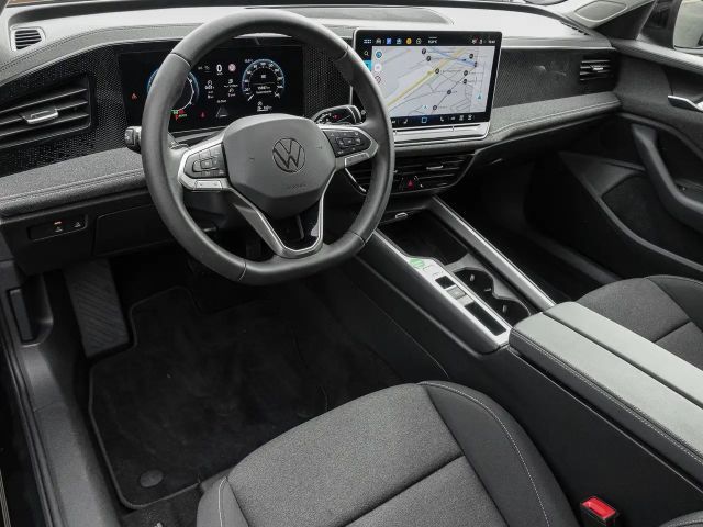 Volkswagen Passat 1.5 eTSI DSG