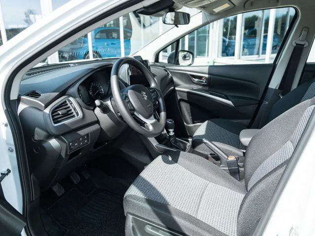 Suzuki SX4 S-Cross Hybrid