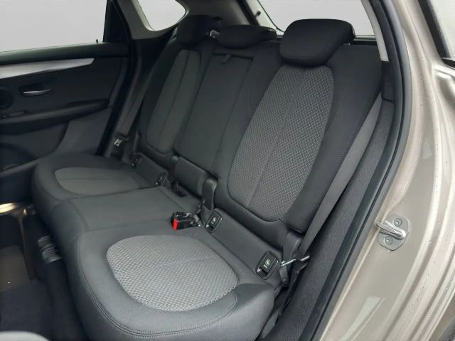 BMW 218 218d Active Tourer Advantage pakket