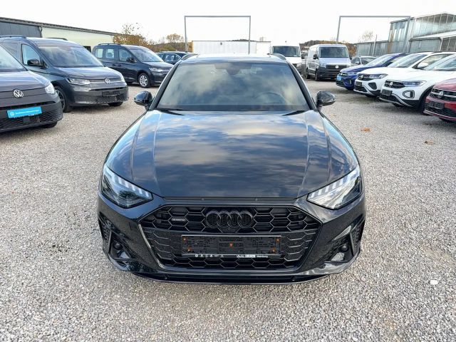 Audi A4 Avant Quattro S-Line