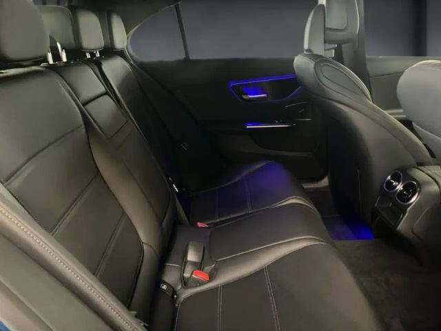 Mercedes-Benz C 180 AVANTGARDE Sedan