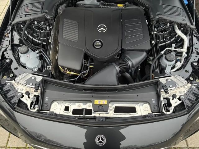 Mercedes-Benz CLE 300 4MATIC AMG Line Coupé