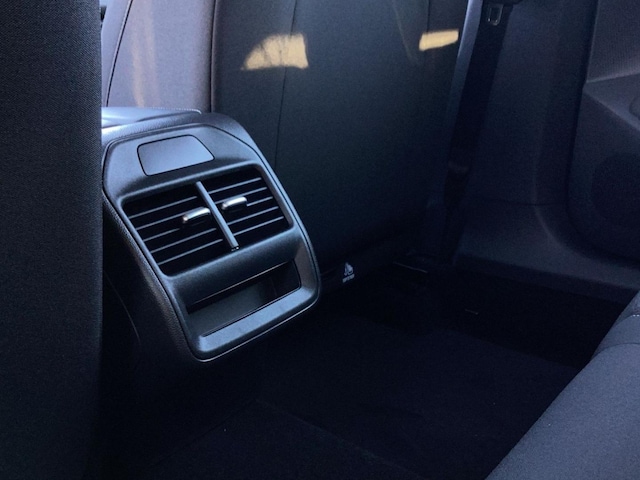 Volkswagen Passat 1.5 TSI DSG Variant