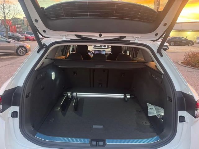 Skoda Superb 2.0 TDI 4x4 Combi Selection