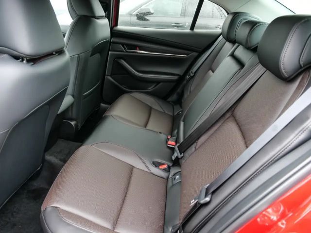 Mazda 3 SkyActiv Takumi e-Skyactiv