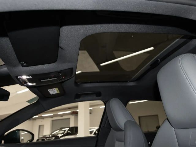 Audi A3 35 TDI S-Line Sedan