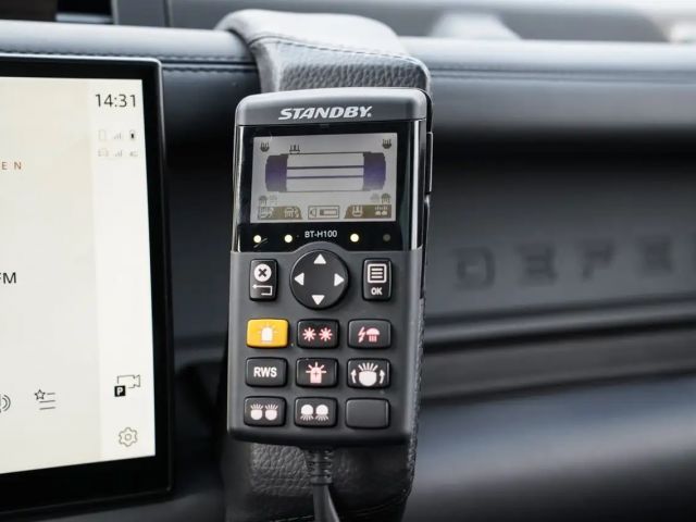 Land Rover Defender 110 Dynamic HSE