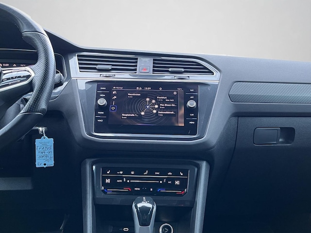 Volkswagen Tiguan 2.0 TDI DSG R-Line