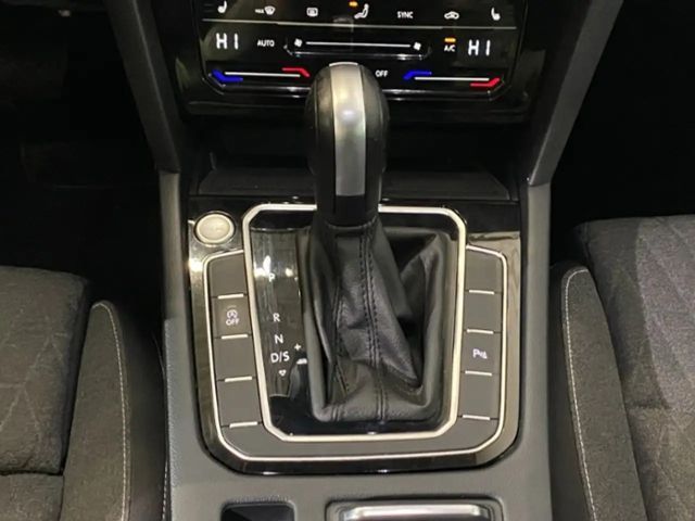 Volkswagen Passat 2.0 TDI Business DSG Variant