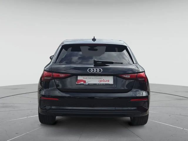 Audi A3 30 TDI S-Tronic Sedan