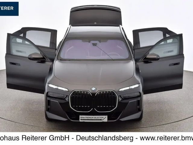 BMW i7 M-Sport Sedan xDrive60