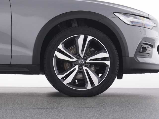 Volvo V60 Cross Country CC