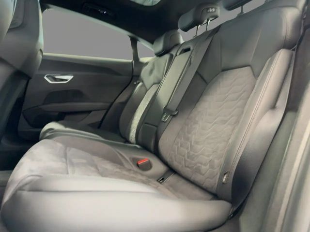 Audi e-tron GT 350 kW Head-Up Pano Matrix ACC