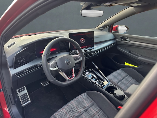 Volkswagen Golf 2.0 TSI Golf VIII