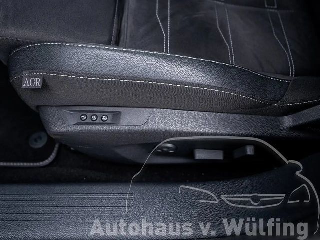 Opel Astra Sports Tourer Ultimate