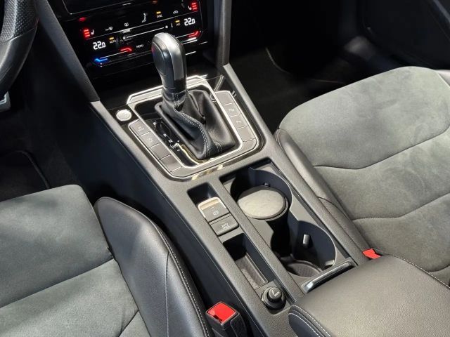 Volkswagen Arteon 2.0 TDI R-Line
