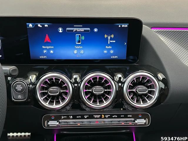 Mercedes-Benz GLA 220 4MATIC AMG Line