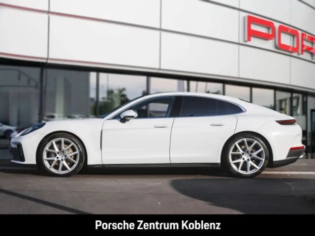 Porsche Panamera 4