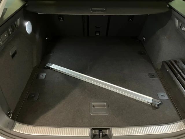 Skoda Superb 2.0 TDI Combi Selection