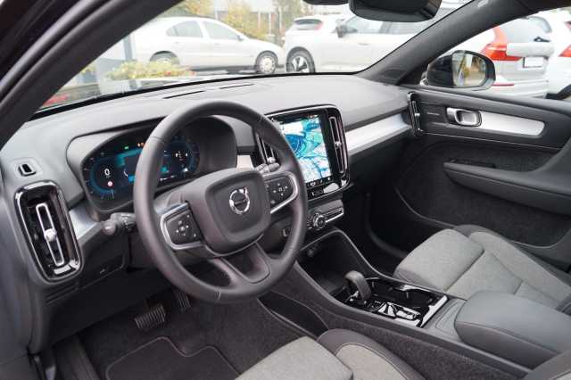 Volvo XC40 Plus
