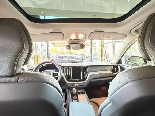 Volvo XC60 AWD Dark Ultra