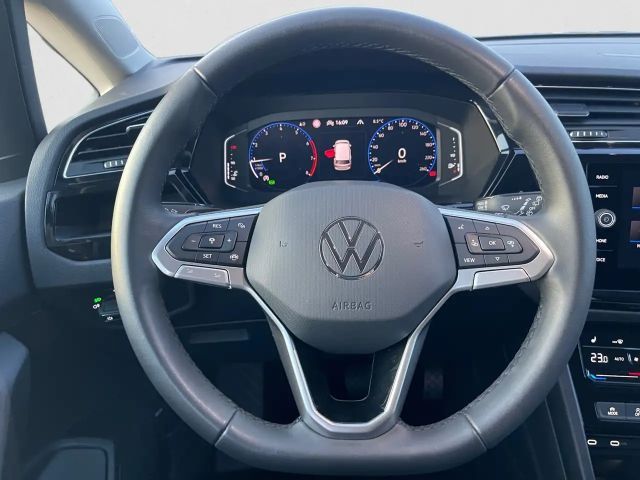 Volkswagen Touran DSG Highline