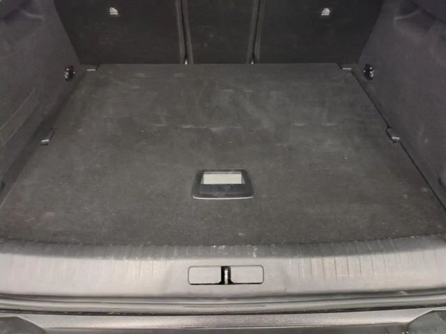 Peugeot 3008 1.2 WirelessCharging,Sitzheizung,Navi