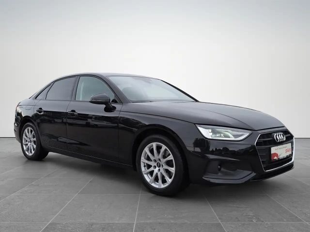 Audi A4 35 TFSI Sedan