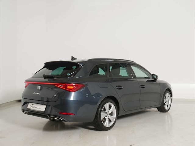 Seat Leon 1.5 eTSI FR-lijn Sportstourer
