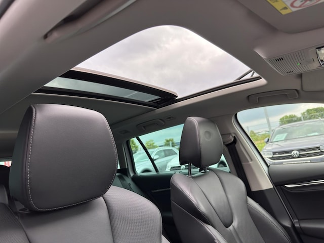 Skoda Octavia 2.0 TDI Combi Style Style