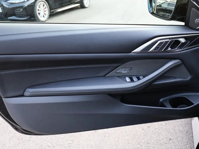 BMW M4 Cabrio Competition xDrive