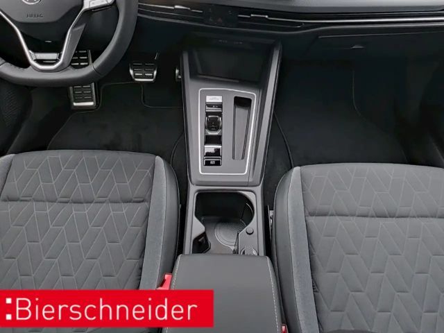 Volkswagen Golf 1.5 eTSI DSG