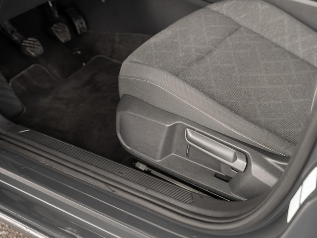 Volkswagen Golf 1.5 TSI