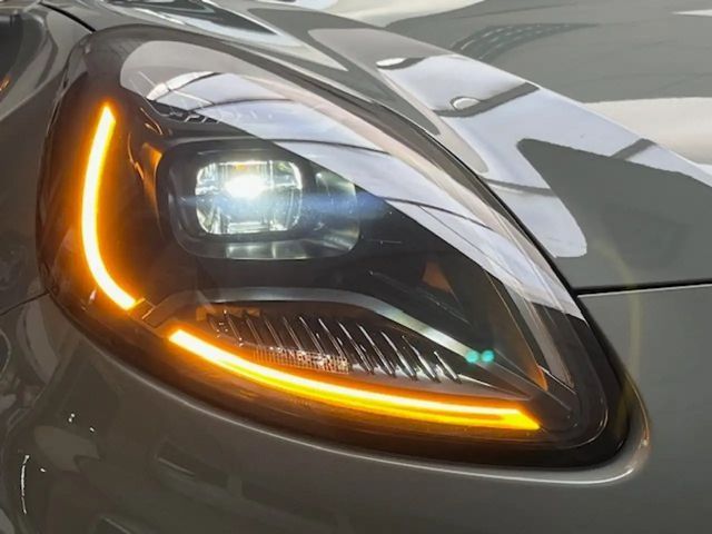 Ford Puma EcoBoost Titanium