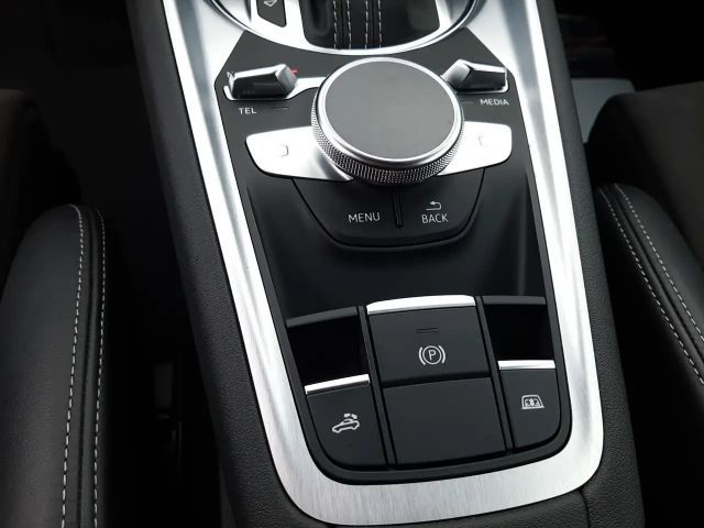 Audi TT 40 TFSI Cabriolet Roadster