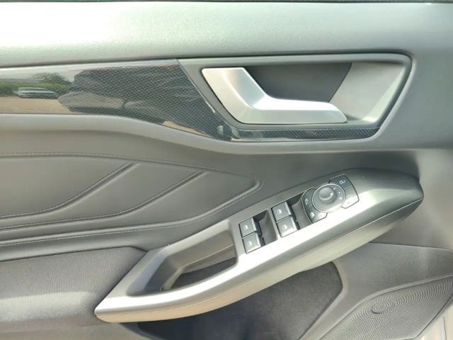 Ford Focus ST Line Wagon