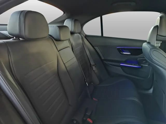 Mercedes-Benz C 180 AMG Line Sedan