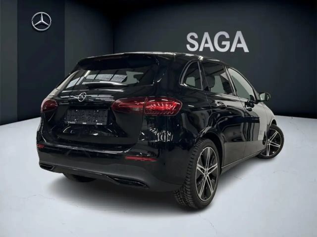 Mercedes-Benz B 180 Luxury Line