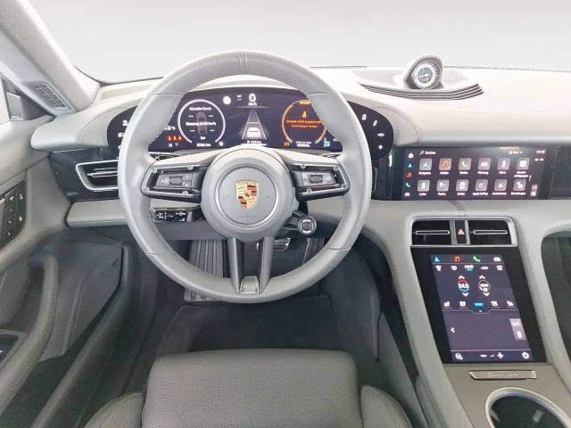 Porsche Taycan 4S Cross Turismo