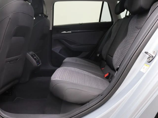 Skoda Superb 2.0 TDI Combi Selection