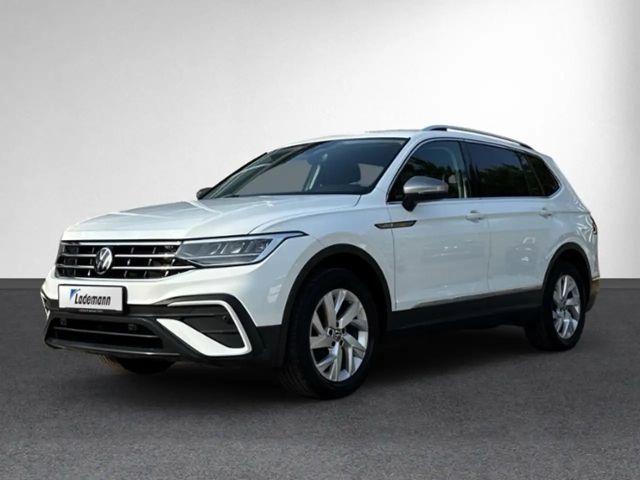 Volkswagen Tiguan 1.5 TSI Allspace Life