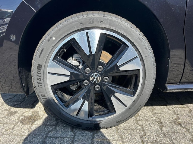 Volkswagen Multivan 2.0 TDI Lang Style T7