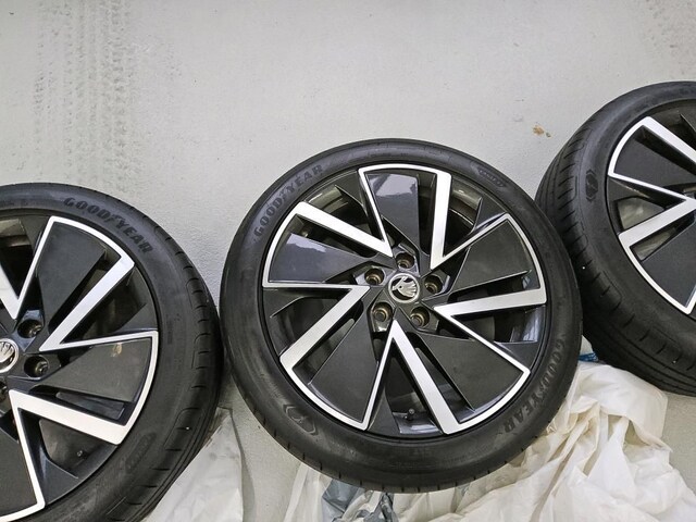 Skoda Octavia 2.0 TSI 4x4 Combi Sportline