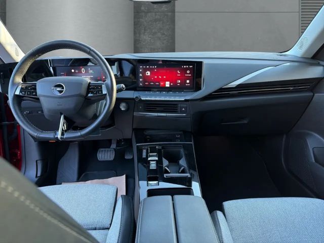 Opel Astra Business Elegance