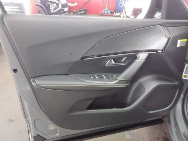 Peugeot E-2008 GT-Line