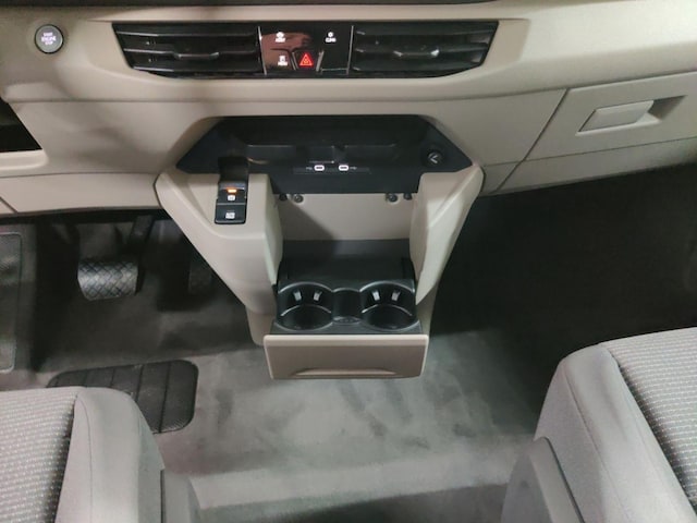 Volkswagen Multivan 2.0 TDI Lang T7