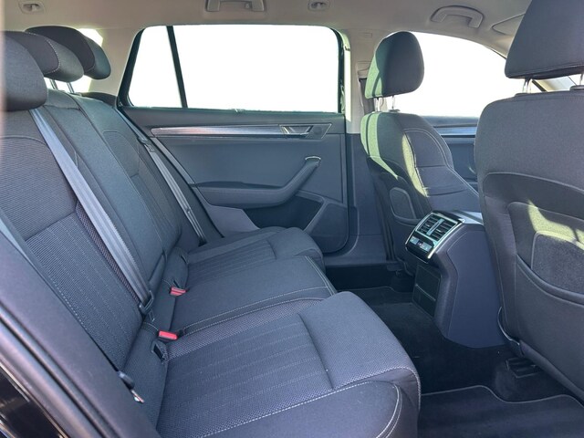 Skoda Superb 2.0 TDI Combi Style Style