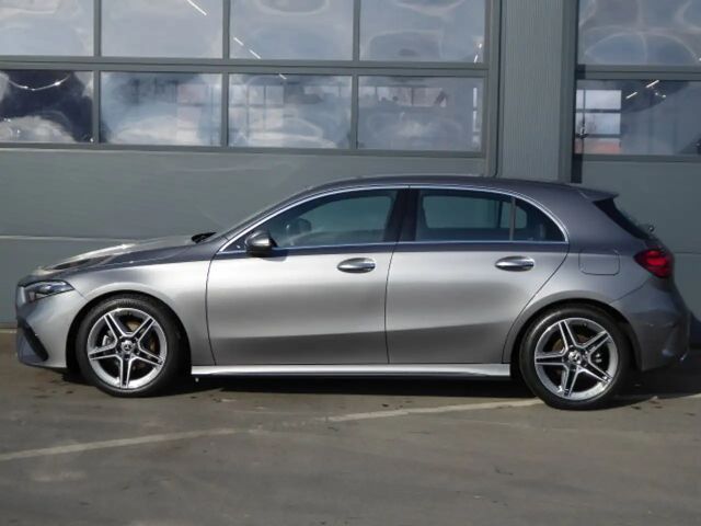 Mercedes-Benz A 180 AMG Line