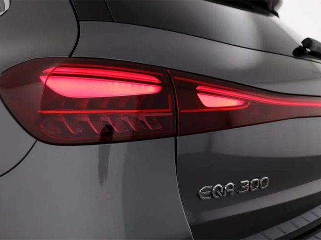Mercedes-Benz EQA 300 4MATIC