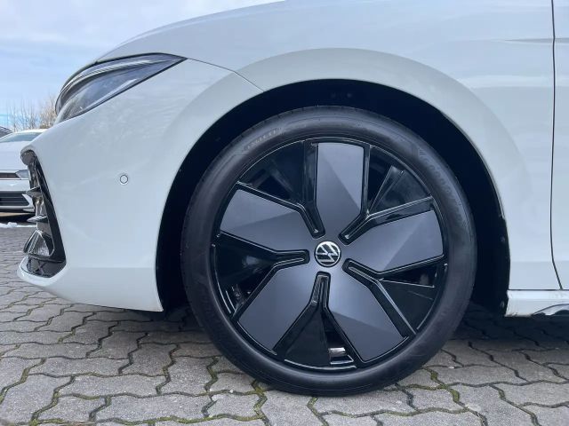 Volkswagen Passat DSG R-Line Variant